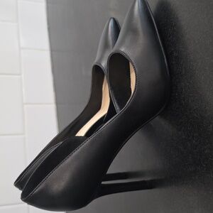 Nine West Classic Dorsay Black Leather Heels